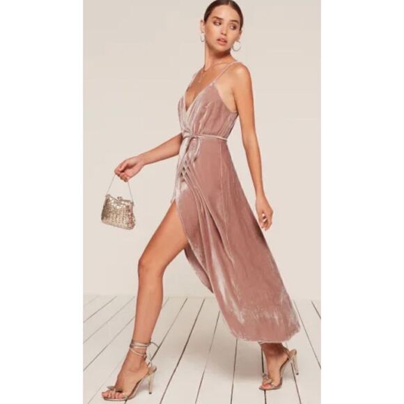 Reformation Anoush Velvet Dress in Blush - Picture 1 of 8